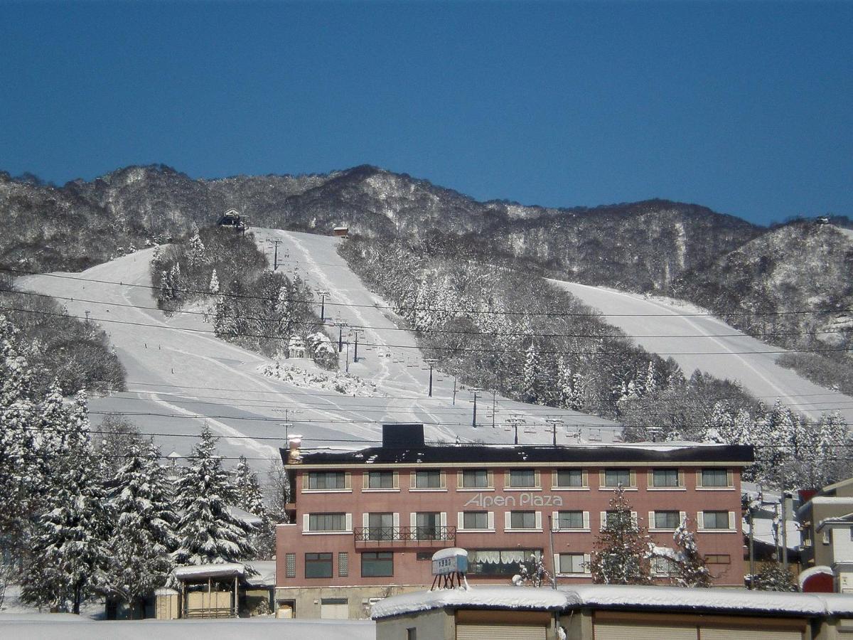 Готель Togari Onsen Alpen Plaza Iiyama Екстер'єр фото