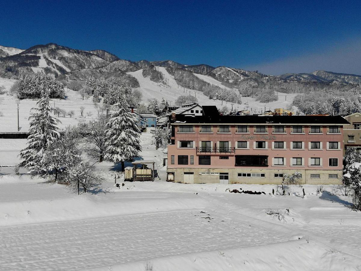 Готель Togari Onsen Alpen Plaza Iiyama Екстер'єр фото