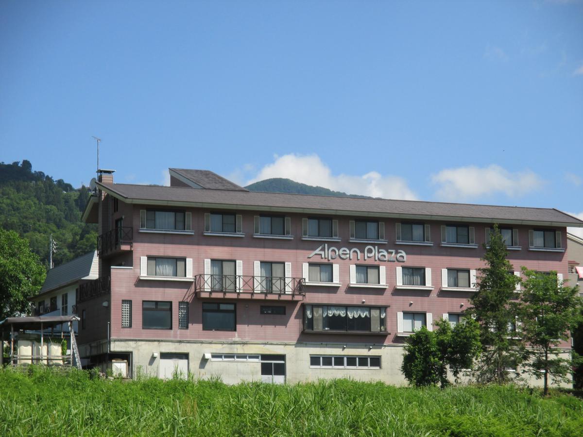 Готель Togari Onsen Alpen Plaza Iiyama Екстер'єр фото