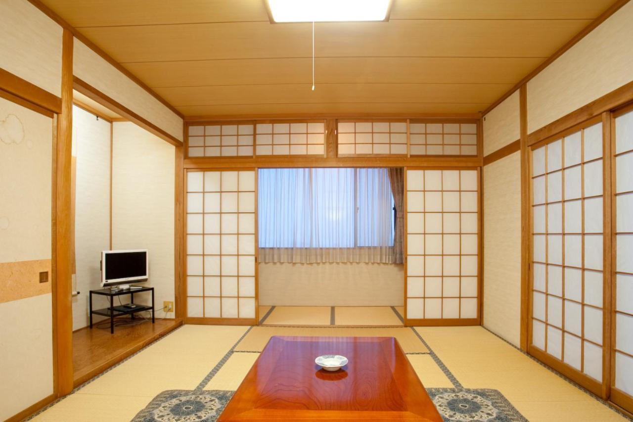 Готель Togari Onsen Alpen Plaza Iiyama Екстер'єр фото